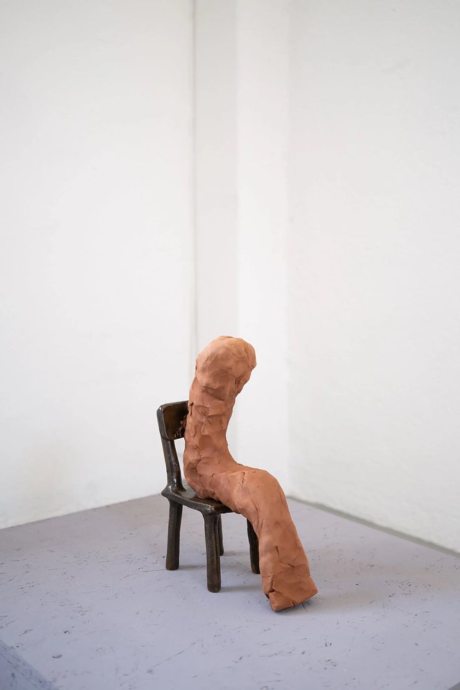 Adrien Chevalley, vue de l’exposition JUNO, 2025, Archives Sensibles, Lausanne, courtesy de l’artiste. Photo: Tamarine Schreiber / Archives Sensibles.