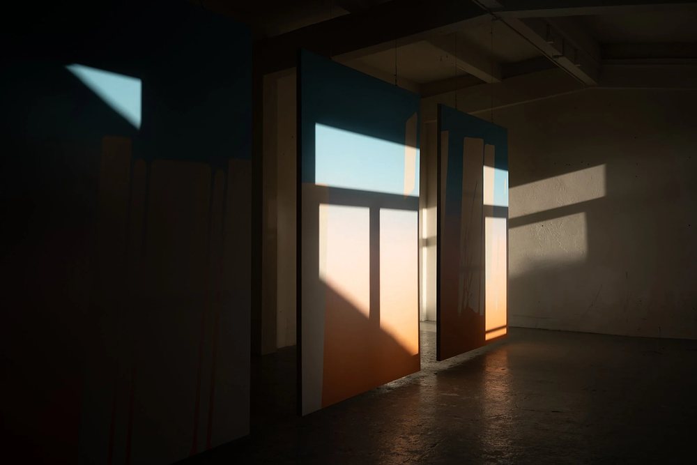 Guillaume Ehinger, sans titre (End Of Day), 2023, vue de l’exposition JUNO, 2025, Archives Sensibles, Lausanne, courtesy de l’artiste. Photo: Tamarine Schreiber / Archives Sensibles.